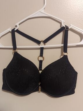 Victoria's Secret Black Lace Front-Ring Strappy Bra